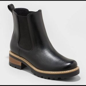 Universal Thread Celina Water Repellant Chelsea Boots